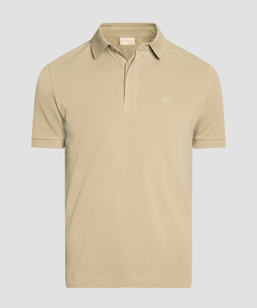 BEIGE PIQUESKJORTE